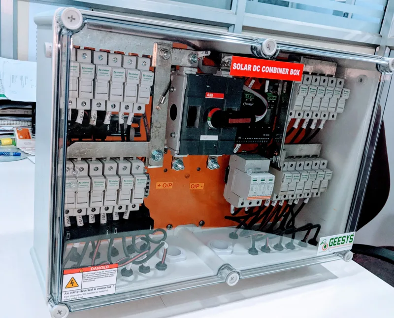 GEESYS Solar Combiner Box